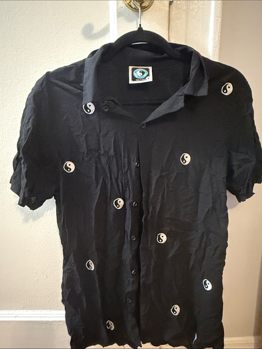 Black Yin Yang Button-Up Shirt